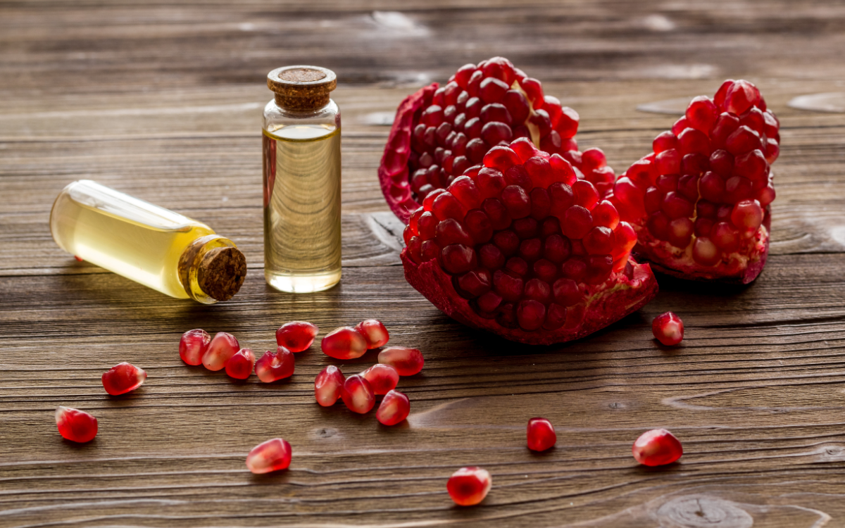 Pomegranate Seed Oil banner